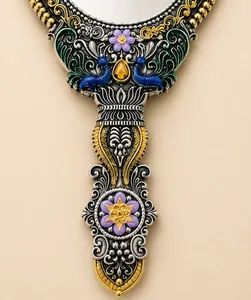 Shringar Yugal closeup 2